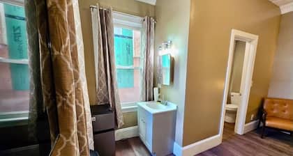 Nice large room in Federal Hill