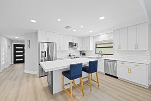 Private kitchen - Newly Remodeled Beach Home w/ Pool (Naples)