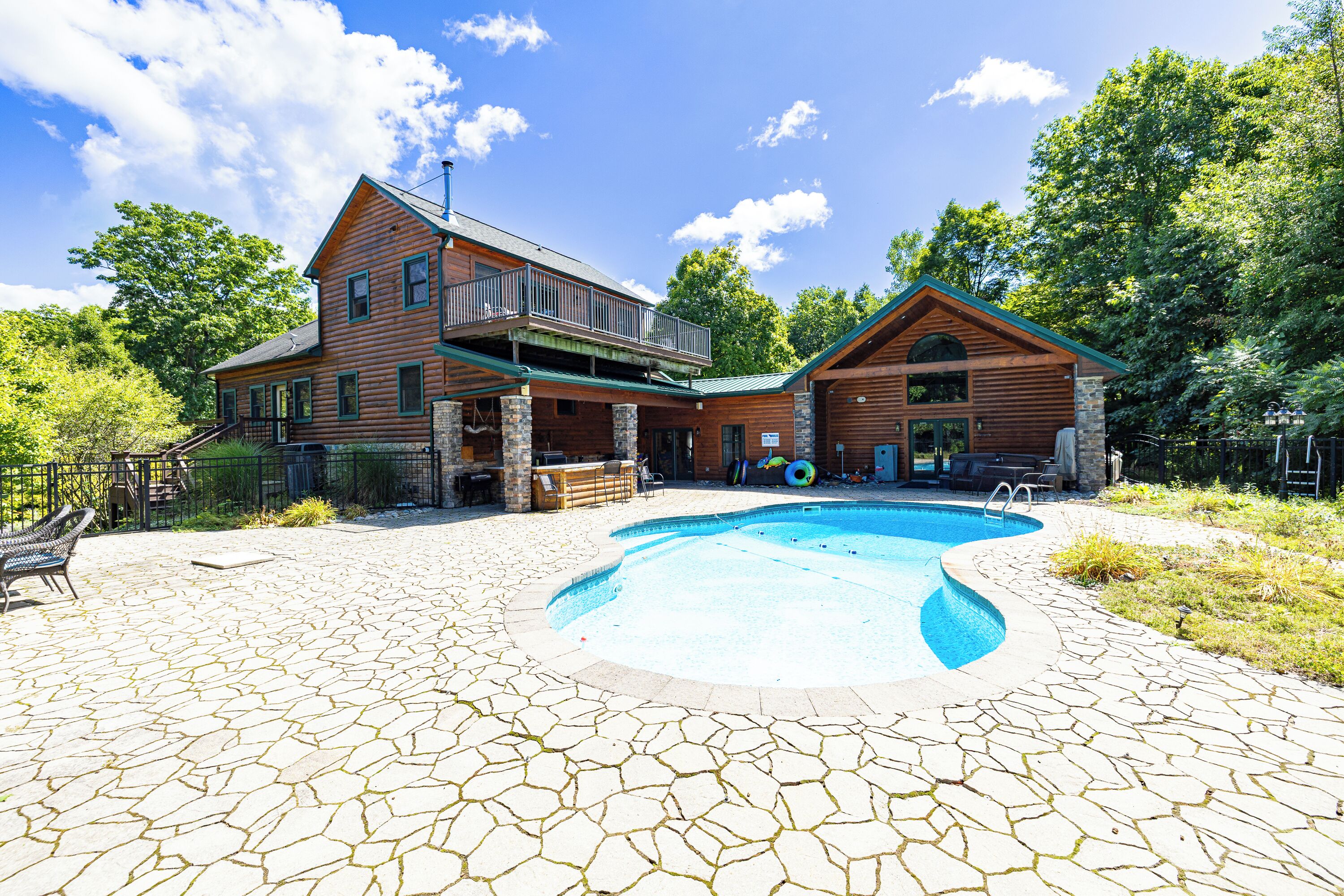 Beheizter Pool