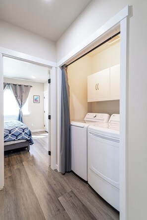 Interior - Brand New House 2026 Near Seattle & Airport (Normandy Park)