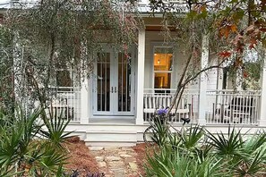 House, Multiple Beds (Fleur de Sea) | Exterior detail - Fleur de Sea (Panama City Beach)