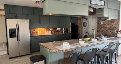 Quiet Country Getaway ,quiet, and spacious getaway