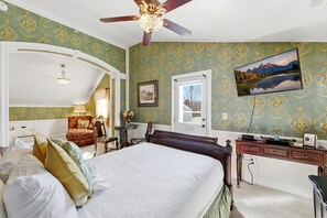 1 bedroom, iron/ironing board, travel crib, free WiFi