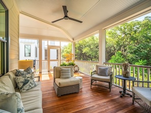 Terrace/patio - 8311 Jack Island Dr – 4 BR / Walk to Spring House / Elevator + Screened Porch (Johns Island)