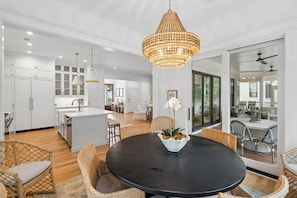 Dining - 8311 Jack Island Dr – 4 BR / Walk to Spring House / Elevator + Screened Porch (Johns Island)