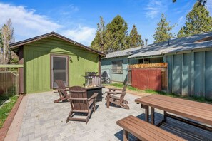 Terrace/patio - Hideaway Cabin (Big Bear City)