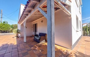 Terrace/patio - Charmante maison proche plage (Royan)