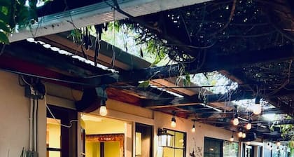 Ojai Serenity Retreat House & Casita