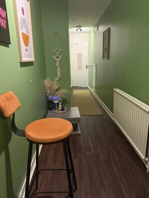 Dining - Charming 2-bedroom, 2-bath apartment in the heart of Westminster (London)