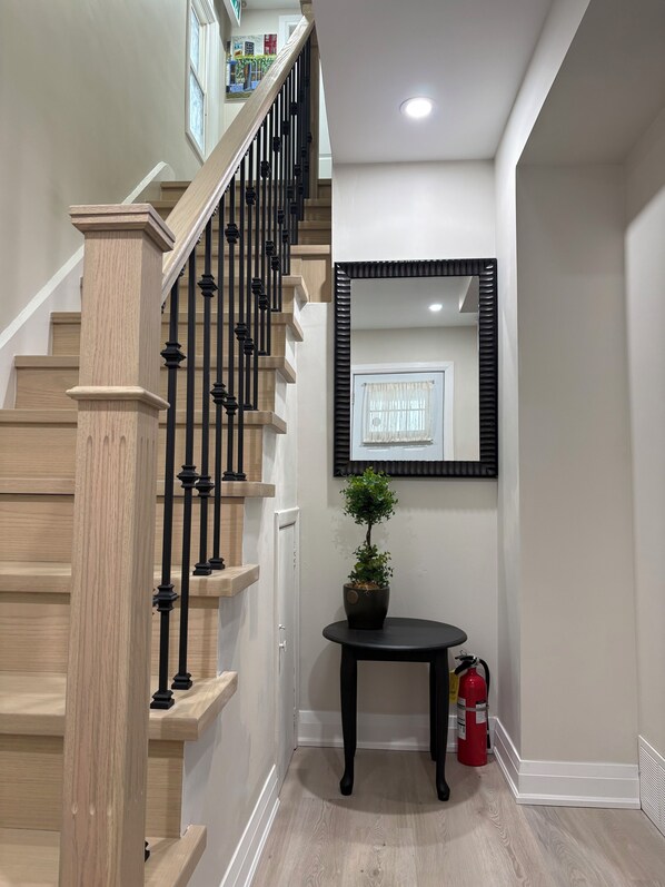 Interior - Lovely House walking to Niagara Falls in Canada (Niagara Falls)