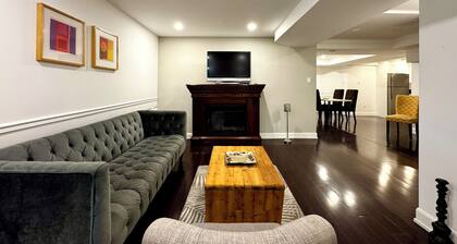 Cozy, Private & Spacious Basement In Aurora