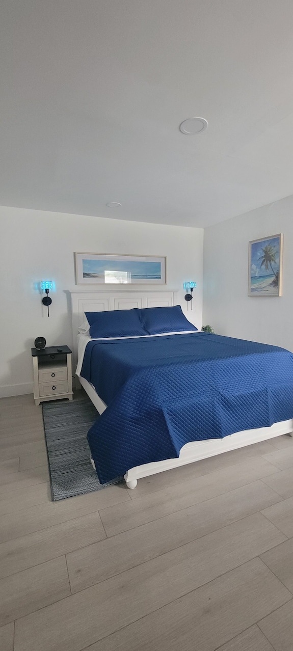 Cozy 1-bedroom, 1-bath Studio Near Hard Rock Stadium And Beaches. - Miami Gardens, FL