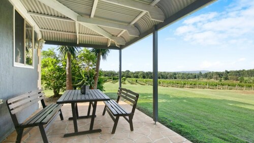 Palmers Lane Vineyard Cottage