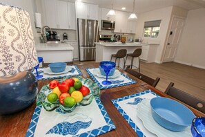 Fridge, microwave, oven, stovetop - NEW! 4BR House -Pool, Jacuzzi, Outdoor Kitchen, AC (San Diego)