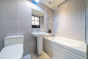 Standard-dobbeltværelse | Badeværelse