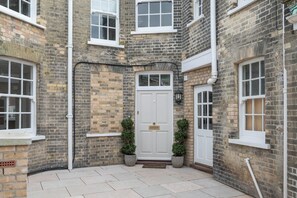 Exterior detail - The Lookout, Southwold (Southwold)