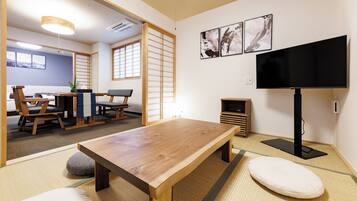 Apartment, 2 Bedrooms, Non Smoking | Dining