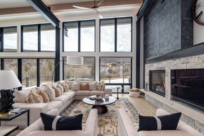 Fireplace - Luxury 4 bd home on Rollingstone Ranch Golf Course (Steamboat Springs)