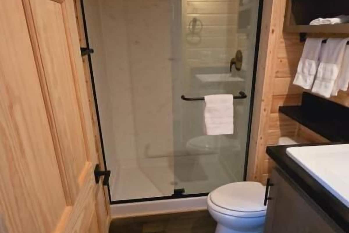 奢華小屋, 1 張特大雙人床, 非吸煙房, 山景 | 浴室