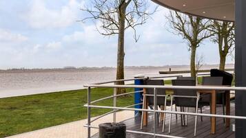 Buiten dineren