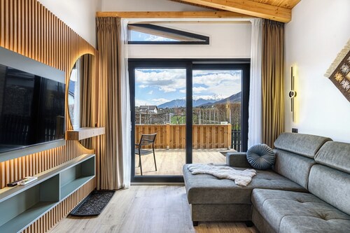 Selva Cabin 4 — The Forest Retreat