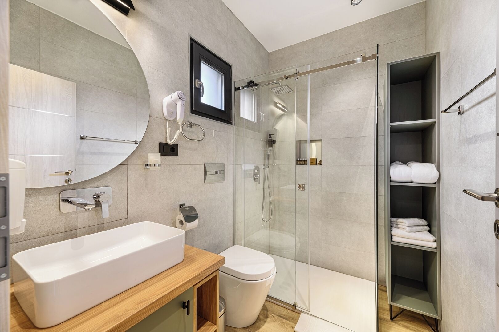 Hair dryer, towels
