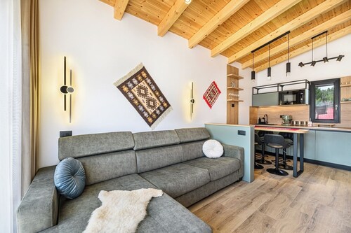 Selva Cabin 4 — The Forest Retreat