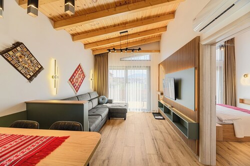 Selva Cabin 1 - The Trailhead Retreat