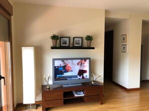 Interior - GRANDFATHER'S APARTMENT IN CANGAS DE ONIS (Cangas De Onis)