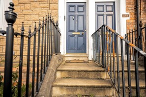 Exterior detail - Cozy Gateshead Apartment Retreat (Gateshead)