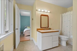 Bathroom - Oceanfront Escape on Lish’s Cove – Private Dock & Sunrise Views (Harpswell)