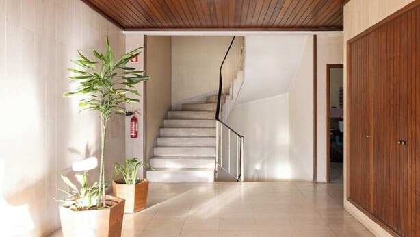 Unclassified image, 1 of 44, button - Gaia Comfort Living | Balcony & Metro (Vila Nova de Gaia)