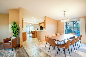 Dining - Haven in the Canyons — Group Retreat with Hot Tub (Page)