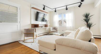 3BR Home • 1.5 Bath • Garage Parking • White Plains • Near NYC