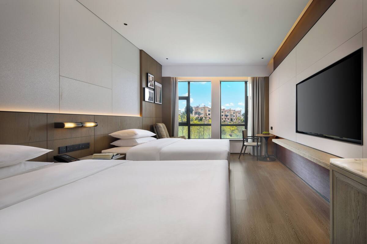 Kahden hengen premium-huone (kaksi sänkyä), näköala puutarhaan