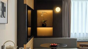 Comfort-Apartment, Stadtblick | Wohnbereich