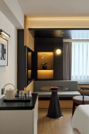 Comfort Condo, City View | Living area - HaiNan Luxurious  Sea View & Art Hotel (Sanya)