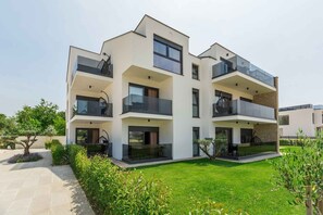 Exterior - Holiday apartment modernly furnished with complete equipment (Funtana)