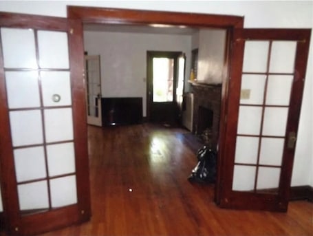 Interior. Cozy 3-bedroom house in a pleasant Pittsburgh neighborhood