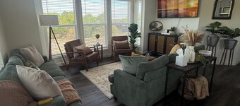 Riverfront Property with Direct Access & Private Pier
