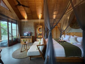 Huvila, näköala uima-altaalle