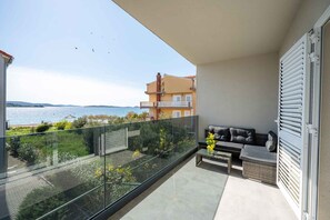 Property grounds - Holiday Apartment TEDORIS - 2 (2+2) (Srima)