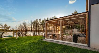Luxurious home in Ostrowite with lake view