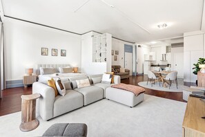 Living area - GuestReady - Grand Heritage Borges Loft (Coimbra)