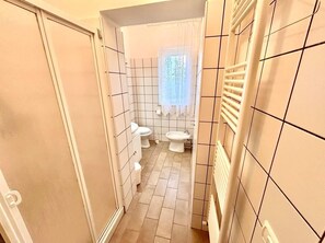 Dusche, Bidet