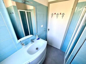 Dusche, Bidet