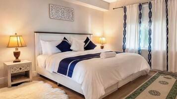 3 bedrooms, desk, iron/ironing board, WiFi