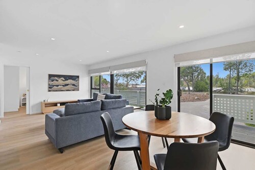 Orford Waterfront Cottage