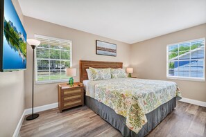 3 bedrooms, desk, iron/ironing board, free WiFi