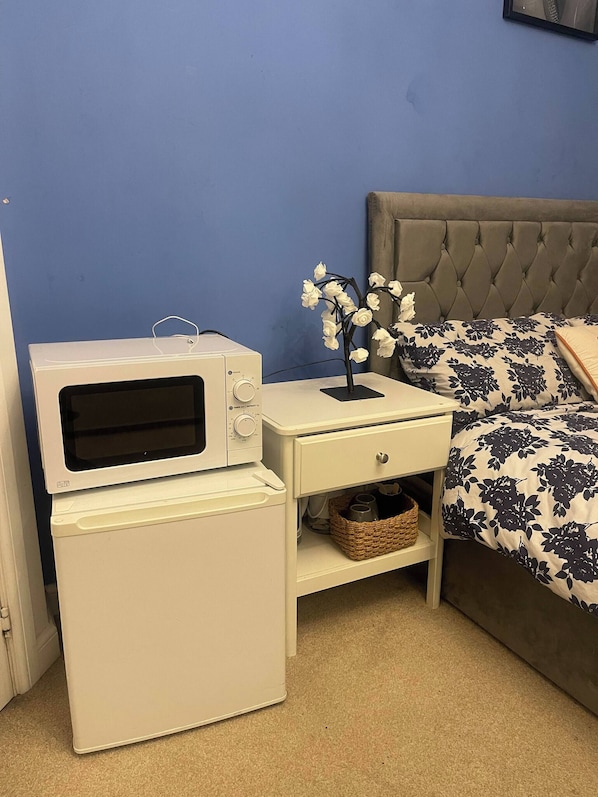 Room, 1 Bedroom | Interior